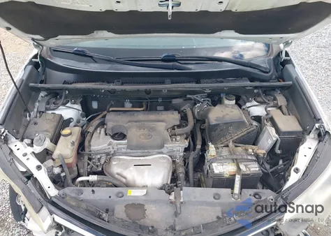 2016 Toyota Rav4 Xle z USA, uszkodzony, nr VIN 2T3WFREV3GW302020